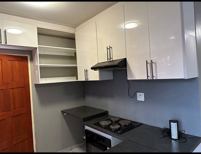 3 BEDROOM FREESTANDING FOR SALE IN KLERKSOORD